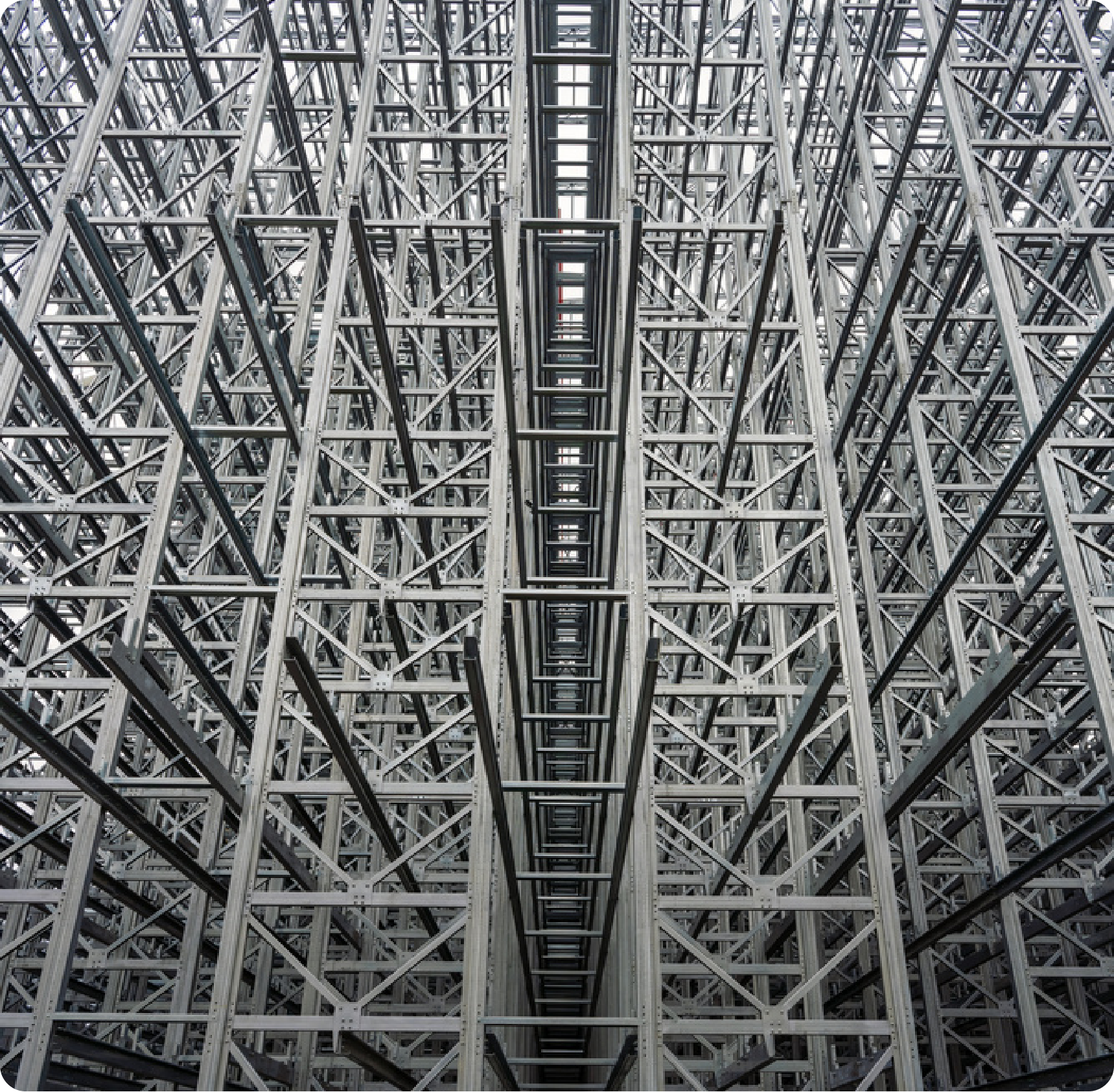 横梁式货架.png